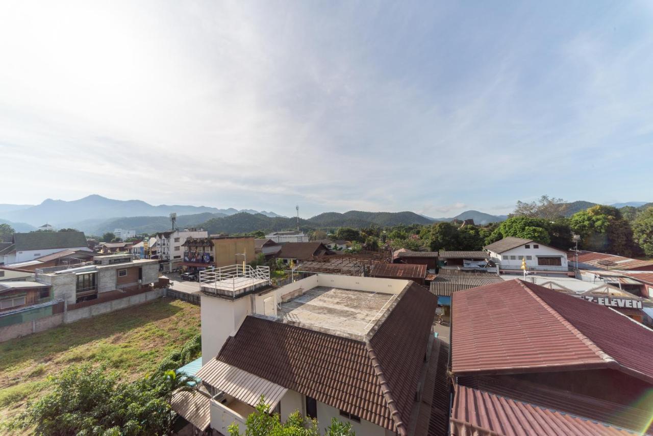 Saiyud Hostel Mae Hong Son Ngoại thất bức ảnh